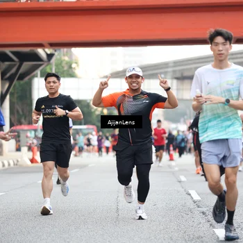 Runner Photo 4681389
