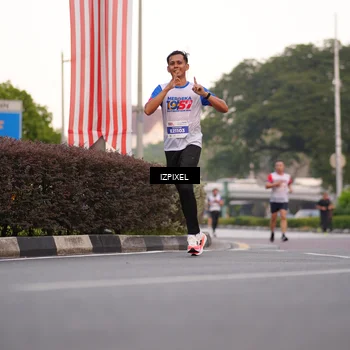 Runner Photo 4681459