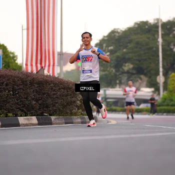 Runner Photo 4681465