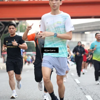 Runner Photo 4681480