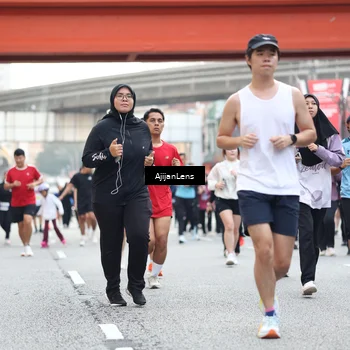 Runner Photo 4681515