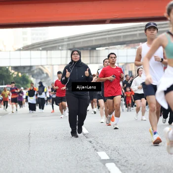 Runner Photo 4681517