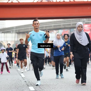 Runner Photo 4681594