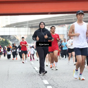 Runner Photo 4681599