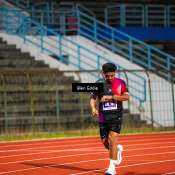 Runner Photo 4681635