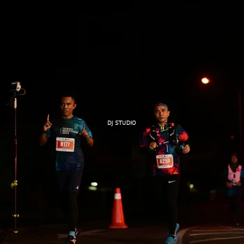 Runner Photo 4681699
