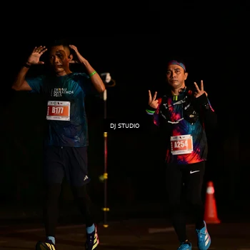 Runner Photo 4681768