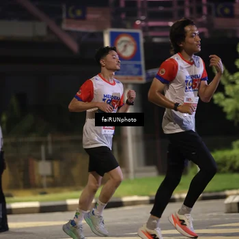 Runner Photo 4681788