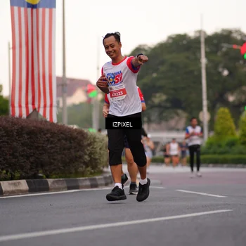 Runner Photo 4681811