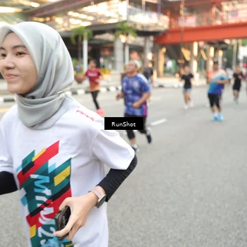 Runner Photo 4681842