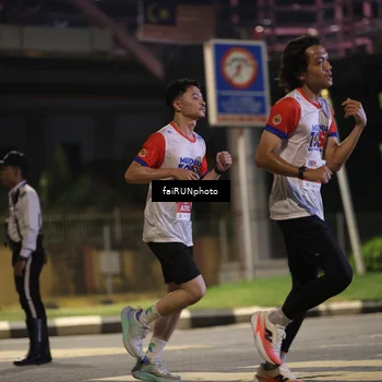 Runner Photo 4681845