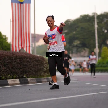 Runner Photo 4681878