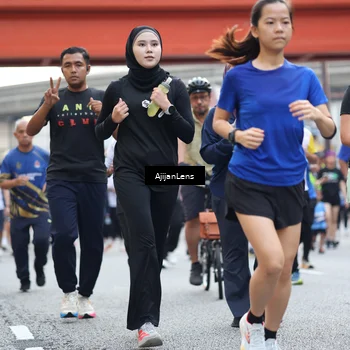Runner Photo 4681882