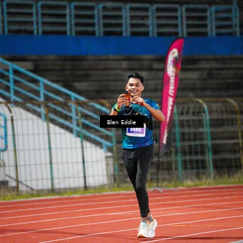 Runner Photo 4681893