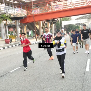 Runner Photo 4681903