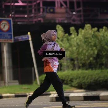 Runner Photo 4681943