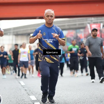 Runner Photo 4681982