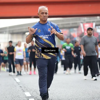 Runner Photo 4682049