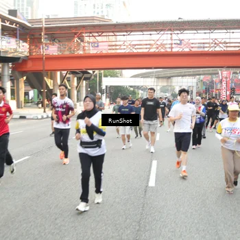 Runner Photo 4682068