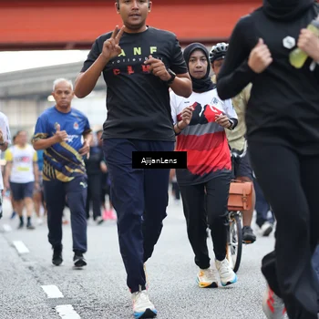 Runner Photo 4682071