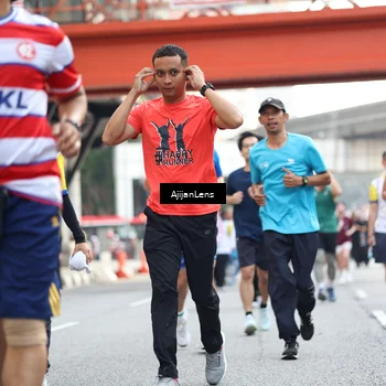 Runner Photo 4682074