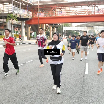 Runner Photo 4682247