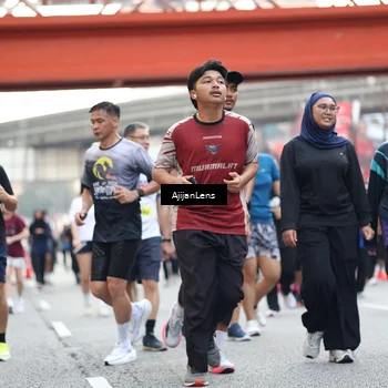 Runner Photo 4682355
