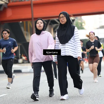 Runner Photo 4682375