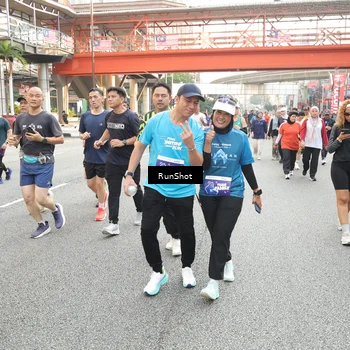 Runner Photo 4682379