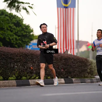 Runner Photo 4682384