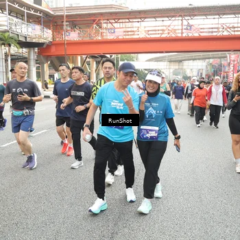 Runner Photo 4682397
