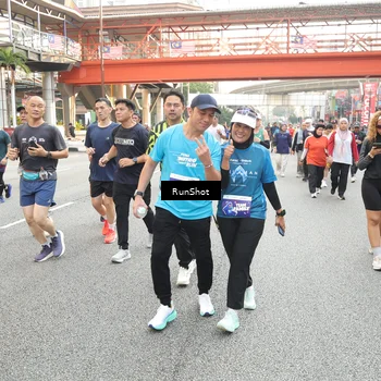 Runner Photo 4682423
