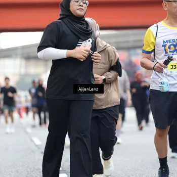 Runner Photo 4682445
