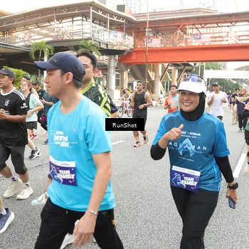 Runner Photo 4682460
