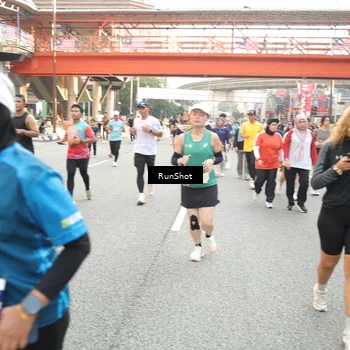 Runner Photo 4682565