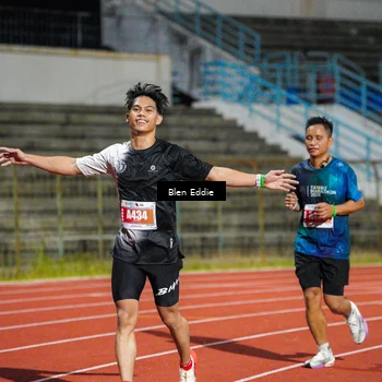 Runner Photo 4682635