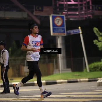 Runner Photo 4682684