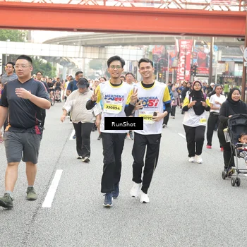Runner Photo 4682722