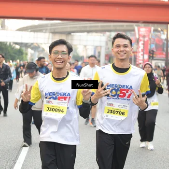 Runner Photo 4682774
