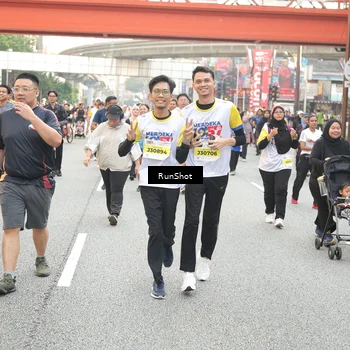 Runner Photo 4682775
