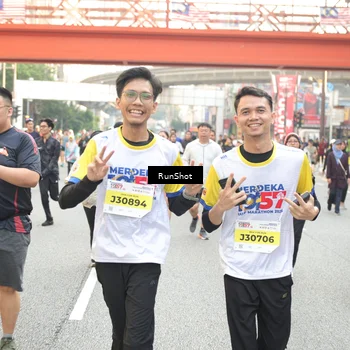 Runner Photo 4682816