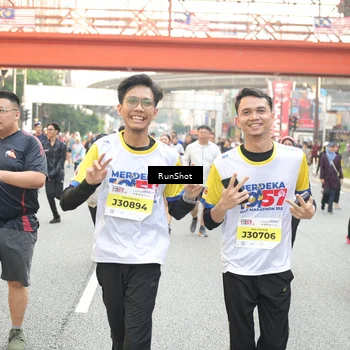 Runner Photo 4682842