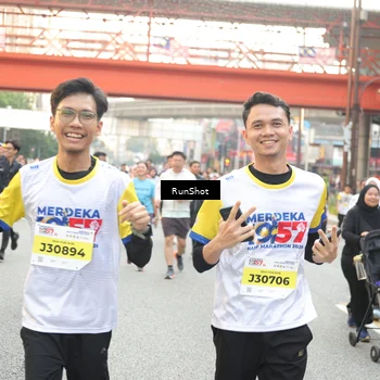 Runner Photo 4682845