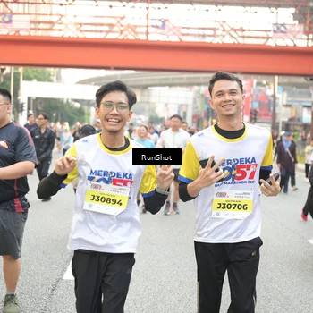 Runner Photo 4682848