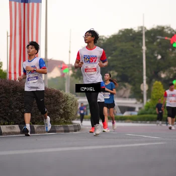 Runner Photo 4682863