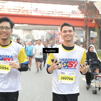 Runner Photo 4682867