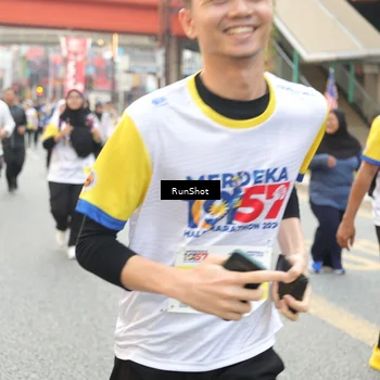 Runner Photo 4682914