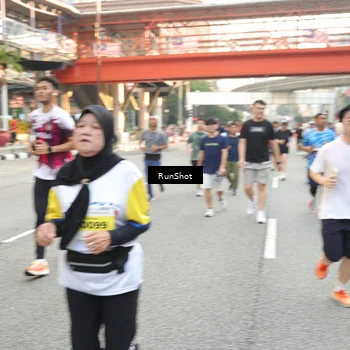 Runner Photo 4682941