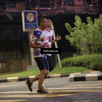 Runner Photo 4682980