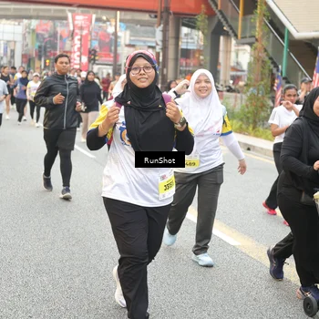 Runner Photo 4683034